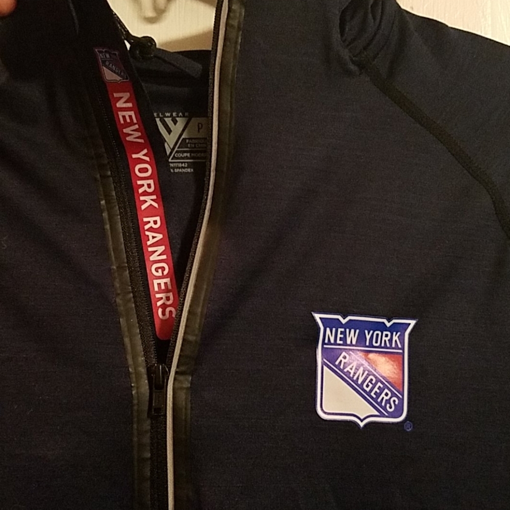 Levelwear NY Rangers Apex 1/4 zip hoodie (B4-X) - Picture 3 of 4